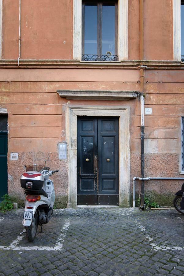 Lovely With Garden In Vatican Museums Trastevere Daire Roma Dış mekan fotoğraf